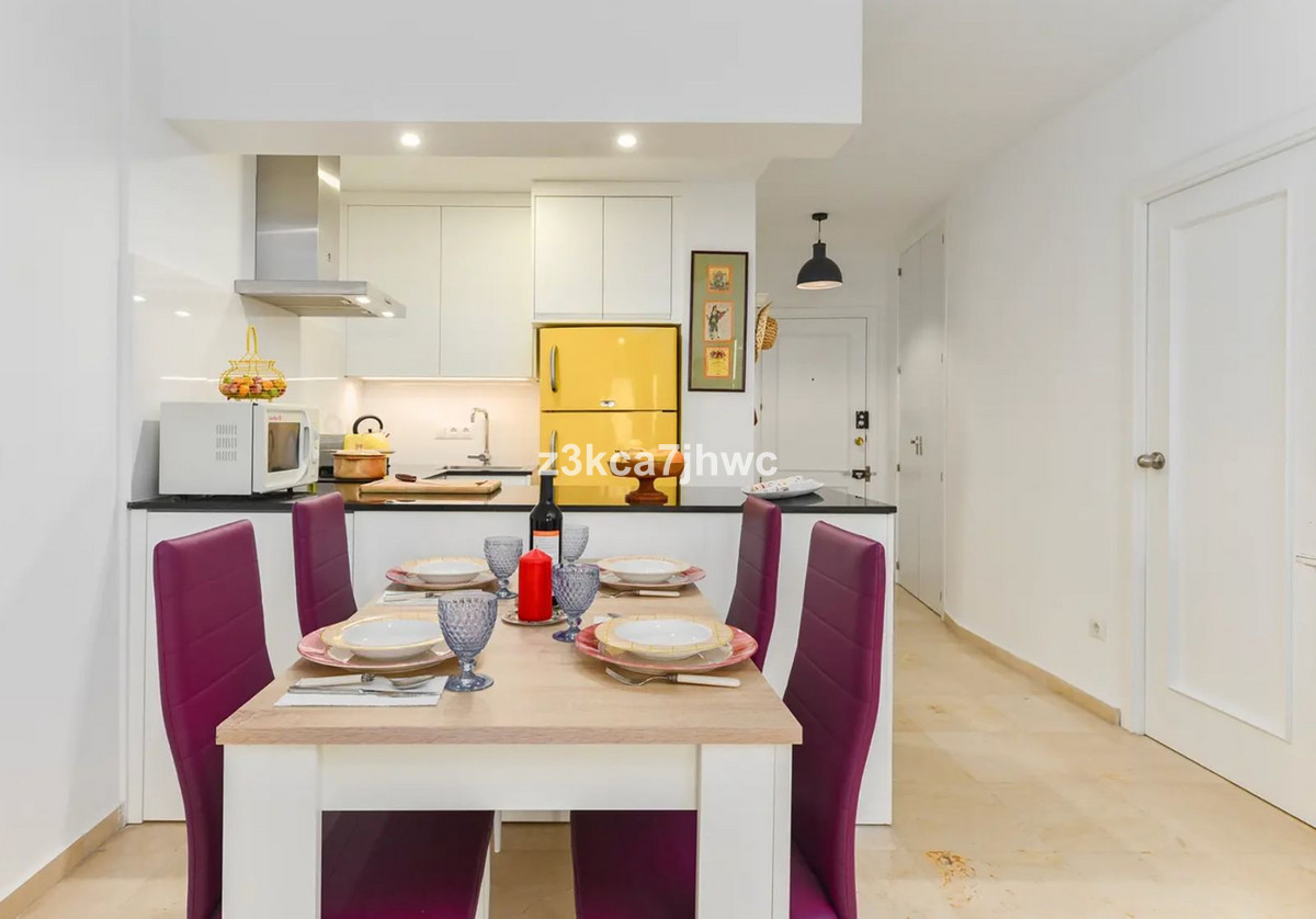 Appartement te koop in Estepona | 1 slaapkamers H5306521