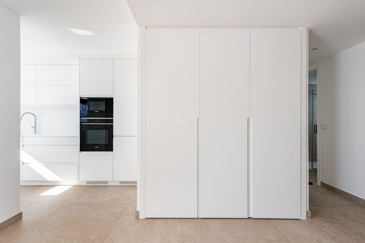 Penthouse te koop in Estepona | 4 slaapkamers H5307904