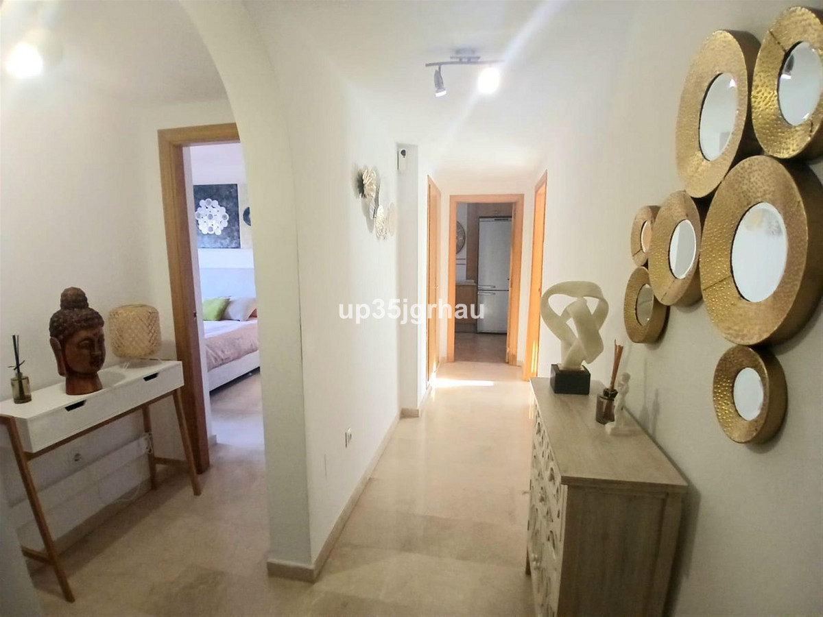 Appartement te koop in Estepona | 2 slaapkamers H5307991