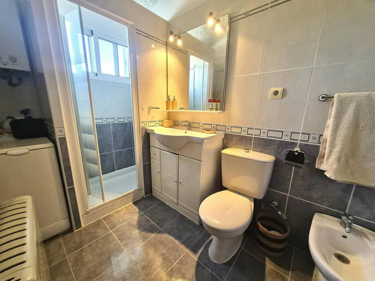 Appartement te koop in Estepona | 1 slaapkamers H5308195