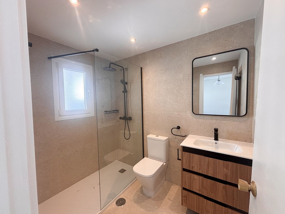 Appartement te koop in Estepona | 3 slaapkamers H5308846