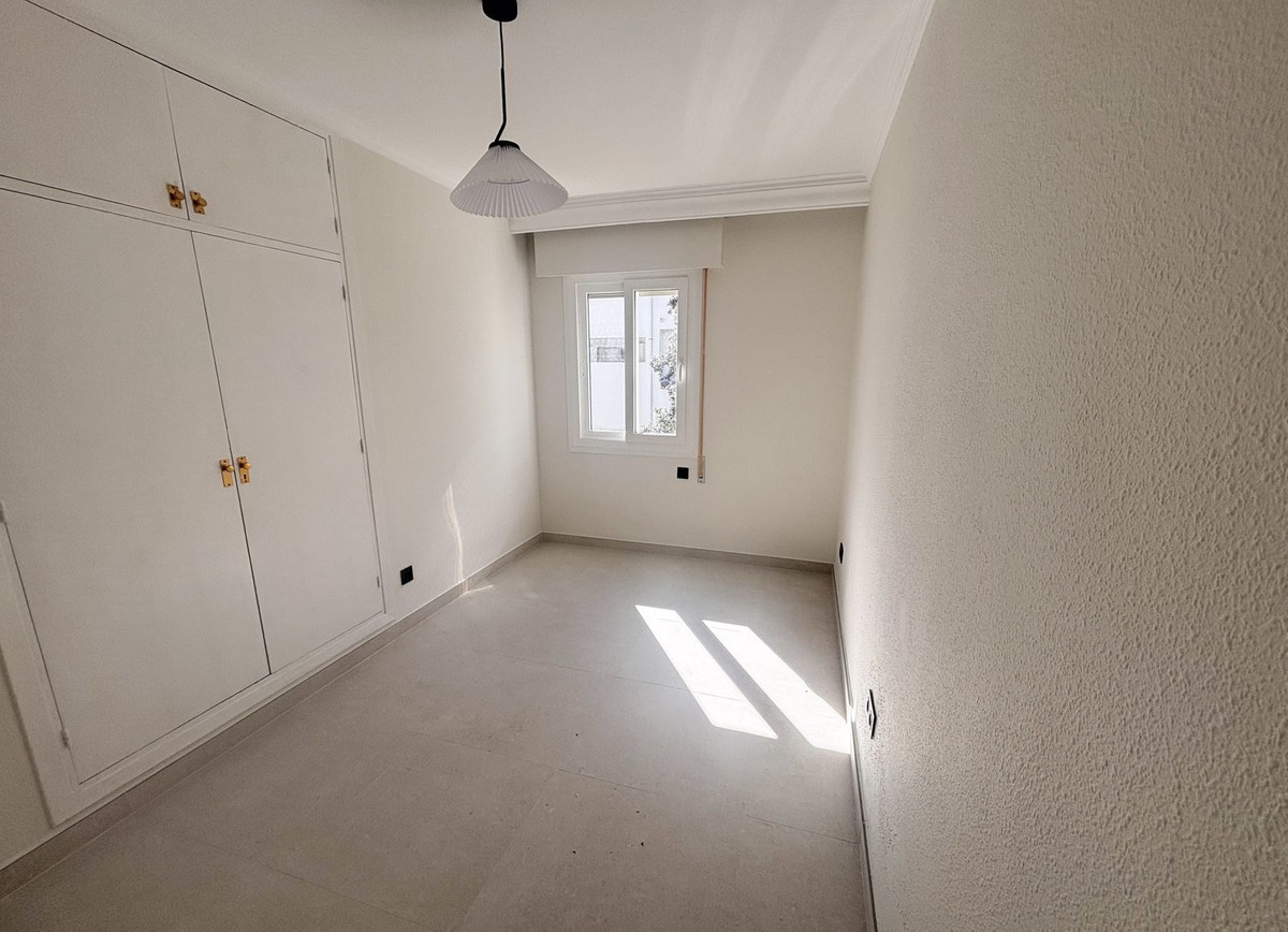 Appartement te koop in Estepona | 3 slaapkamers H5308846