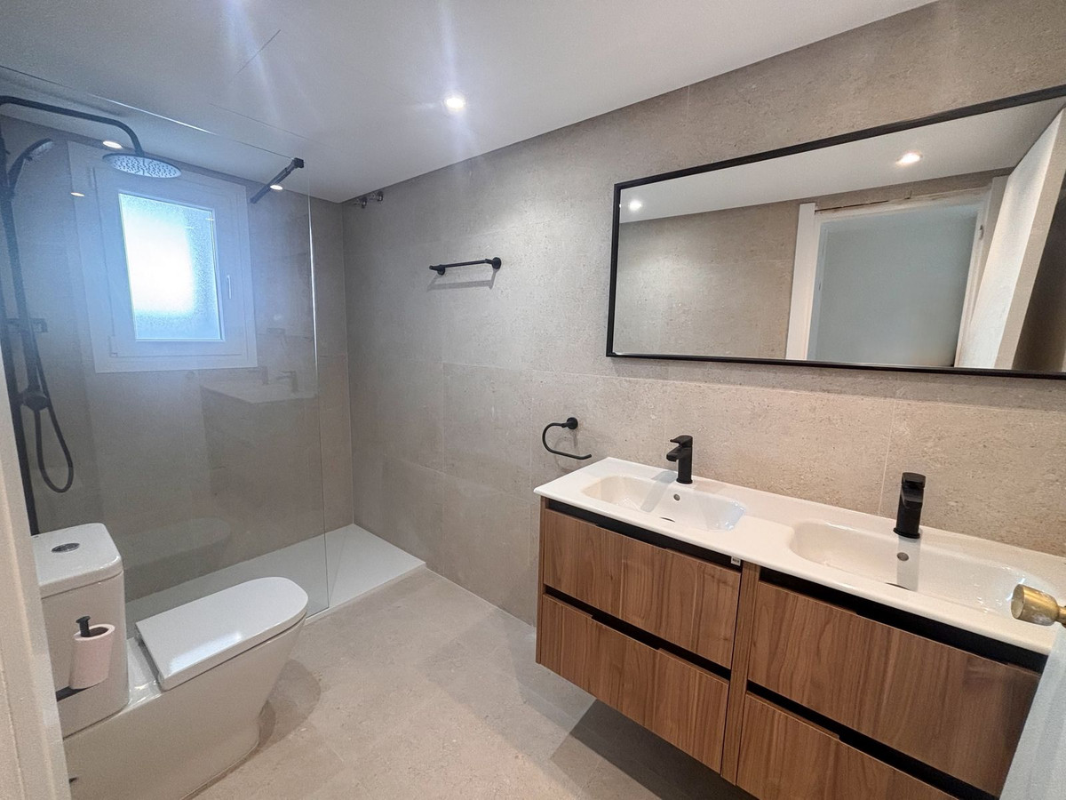 Appartement te koop in Estepona | 3 slaapkamers H5308846