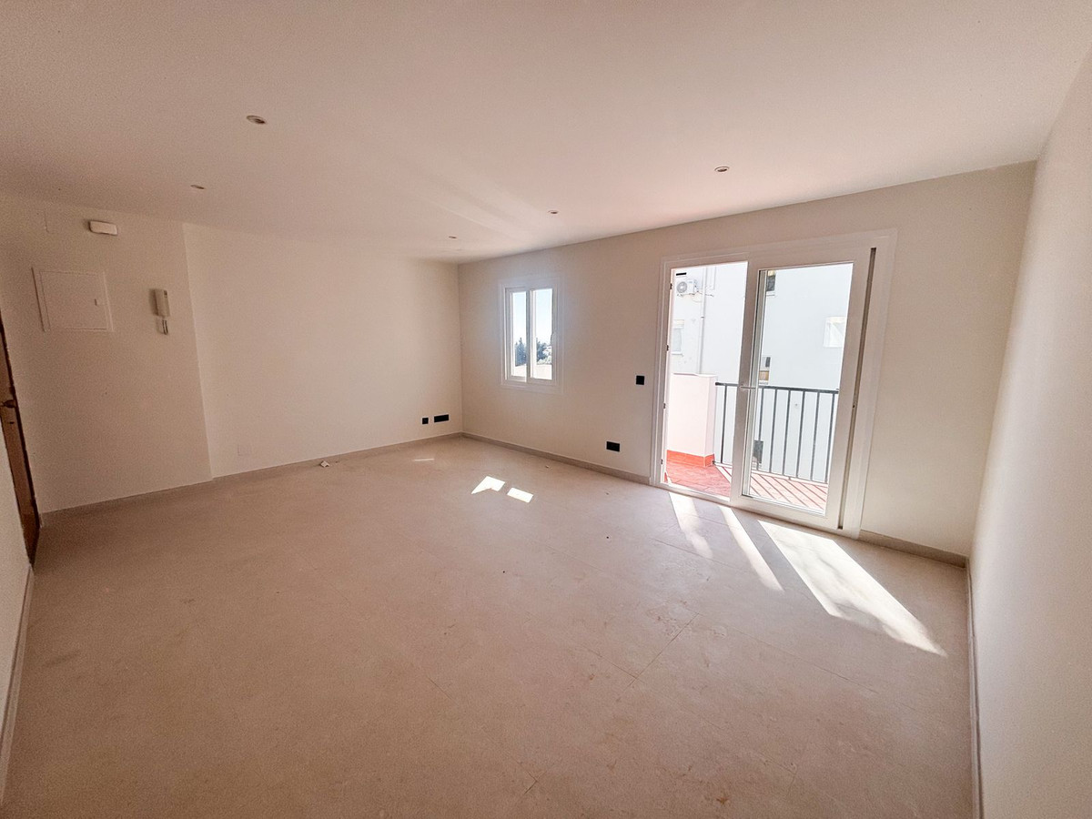 Appartement te koop in Estepona | 3 slaapkamers H5308846