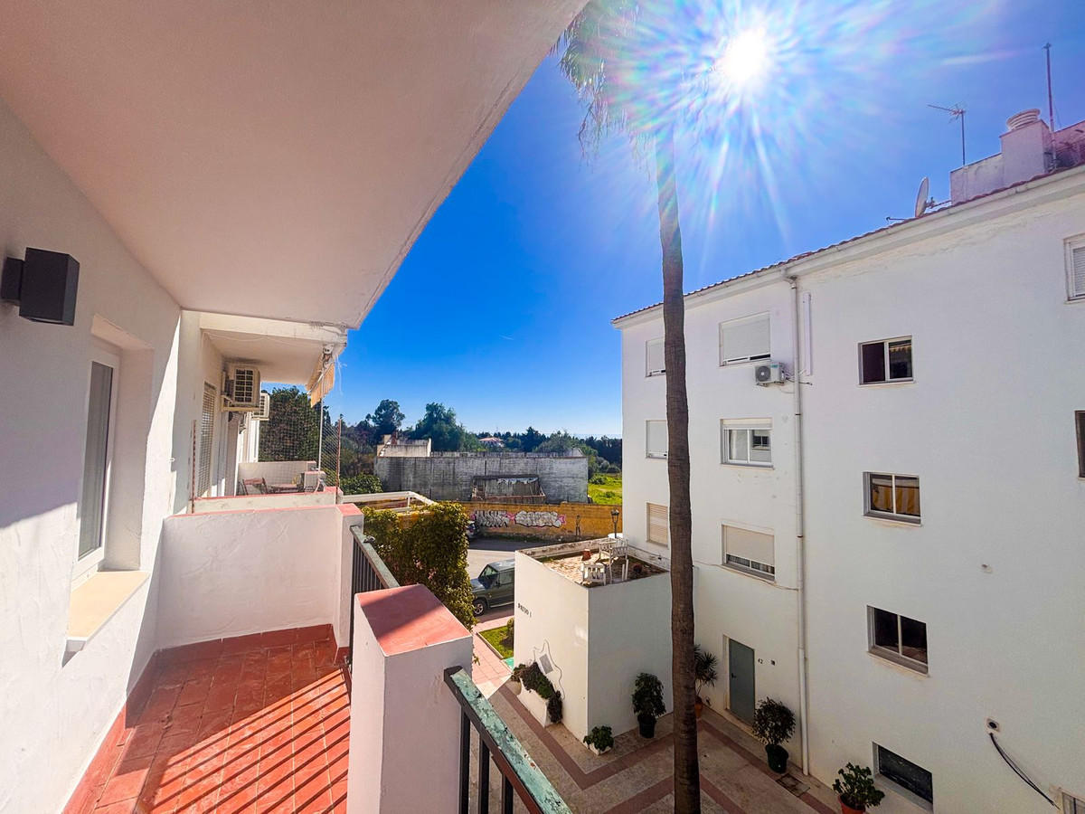 Appartement te koop in Estepona | 3 slaapkamers H5308846