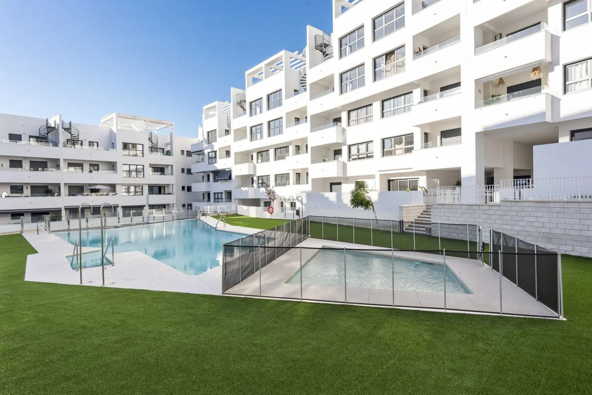 Appartement te koop in Estepona | 2 slaapkamers H5309191