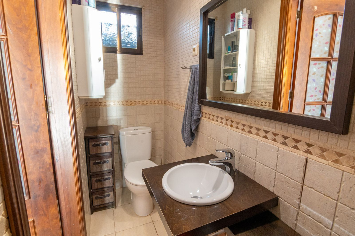 Huis te koop in Estepona | 4 slaapkamers H5309197