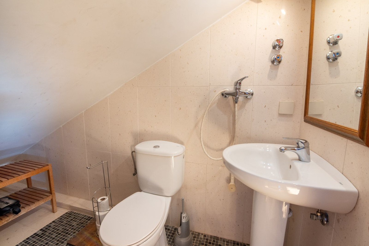 Huis te koop in Estepona | 4 slaapkamers H5309197