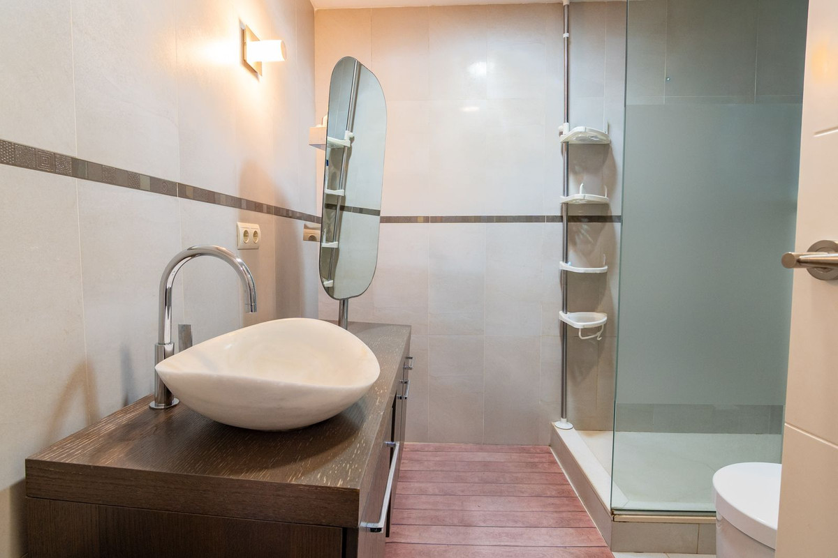 Huis te koop in Estepona | 4 slaapkamers H5309197