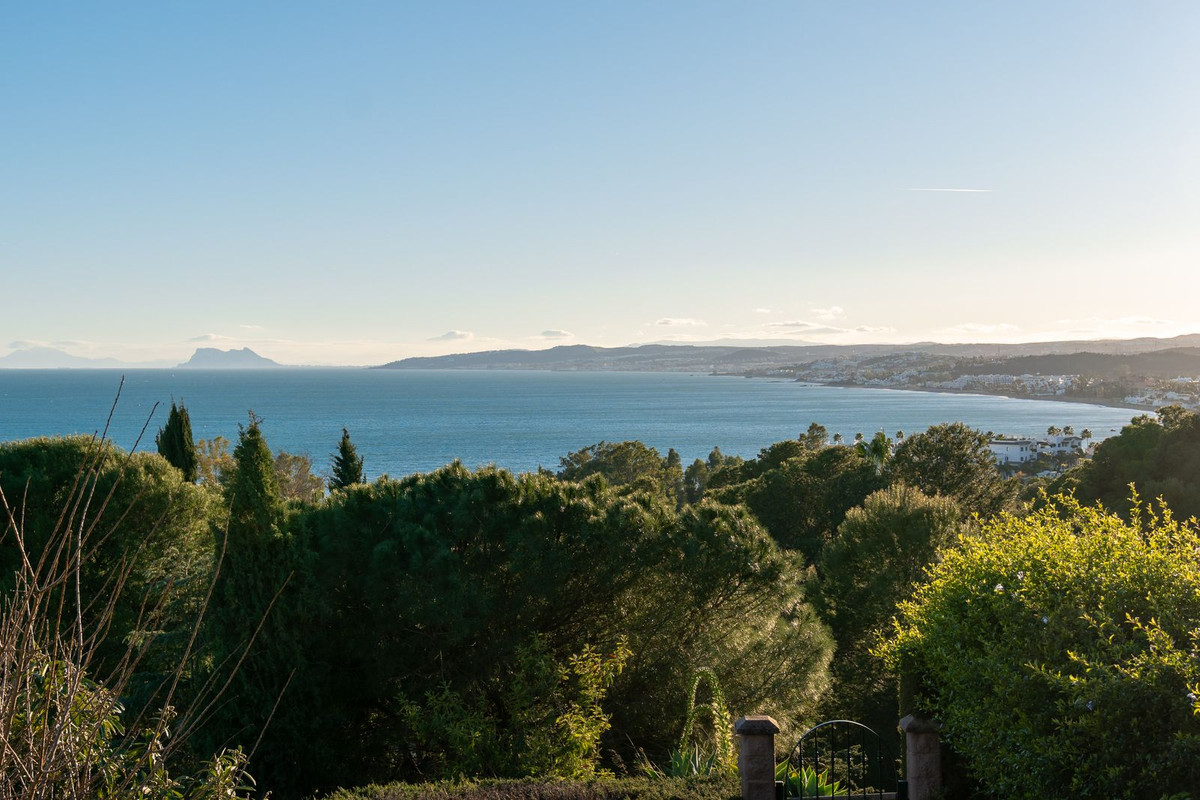 Huis te koop in Estepona | 4 slaapkamers H5309197