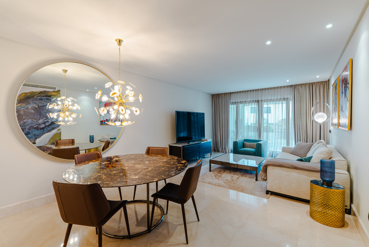 Appartement te koop in Estepona | 3 slaapkamers H5309560