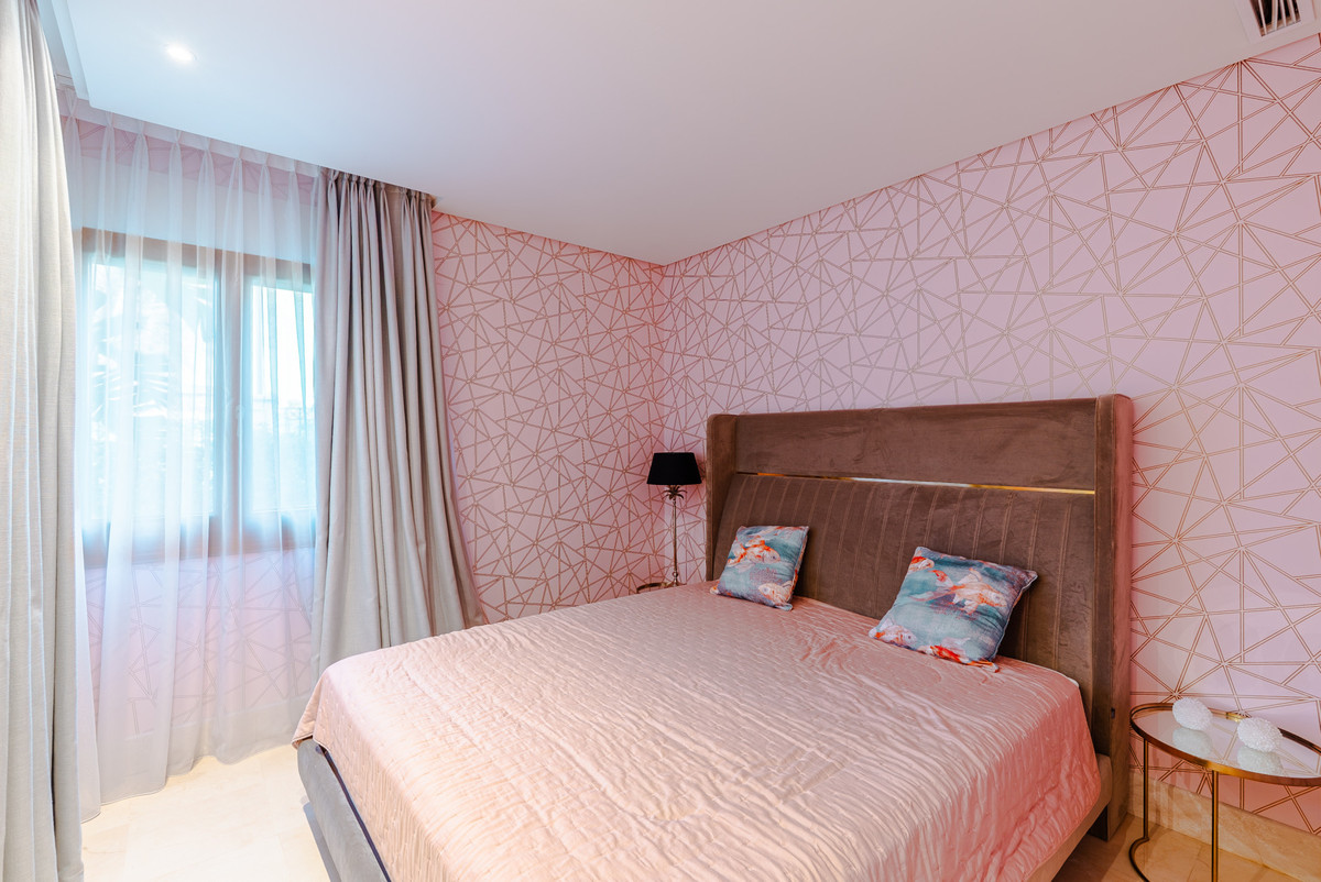 Appartement te koop in Estepona | 3 slaapkamers H5309560