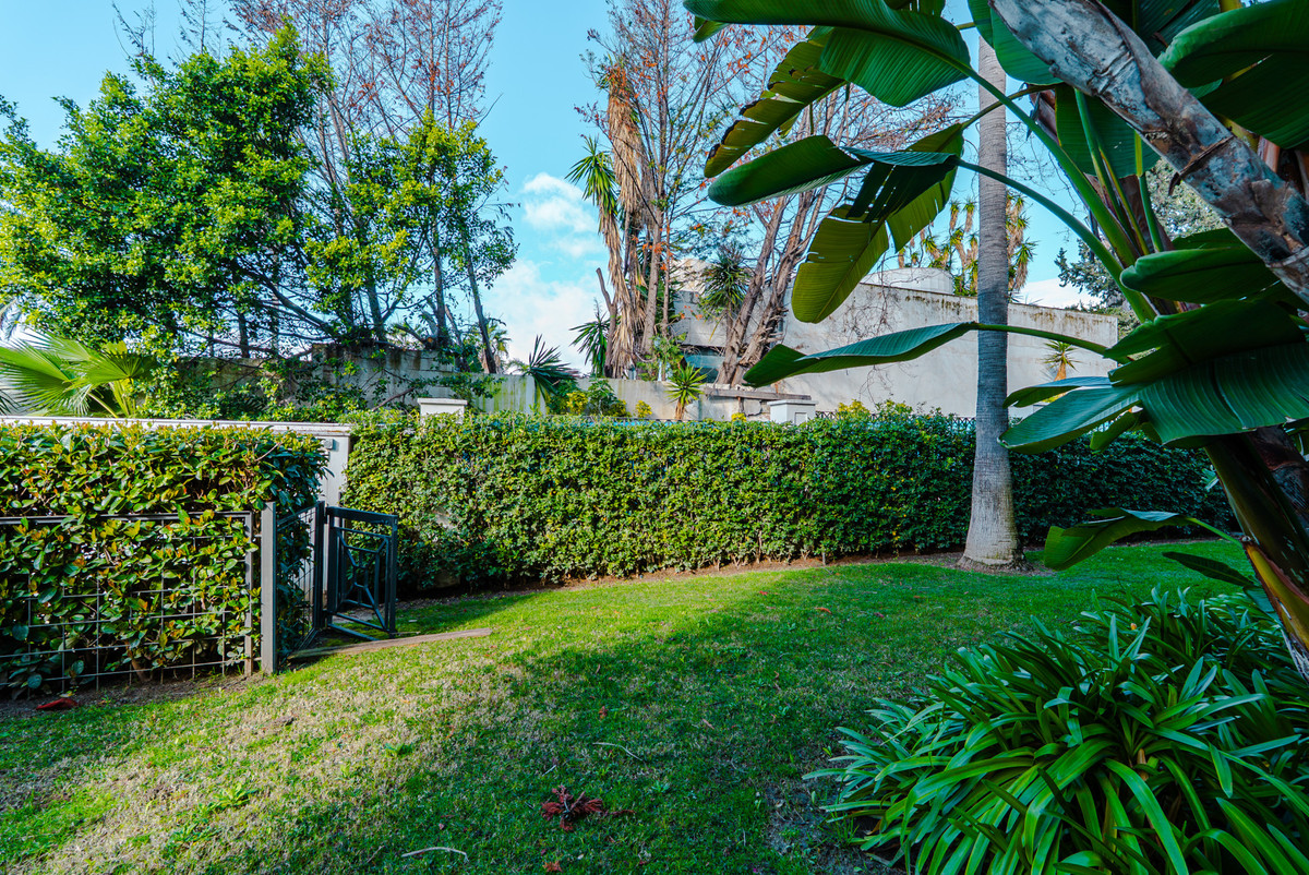 Appartement te koop in Estepona | 3 slaapkamers H5309560