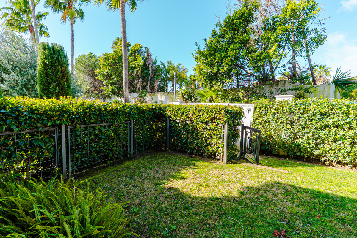 Appartement te koop in Estepona | 3 slaapkamers H5309560