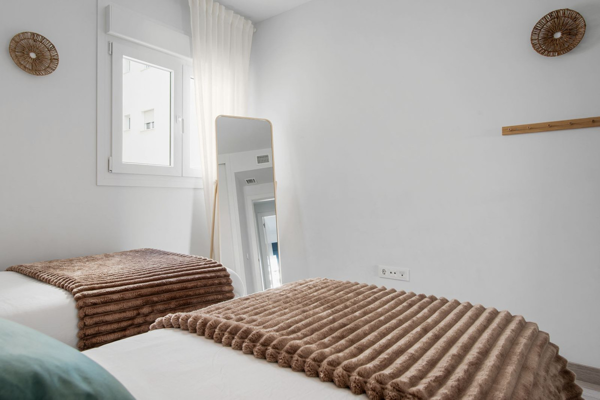 Appartement te koop in Estepona | 3 slaapkamers H5309836