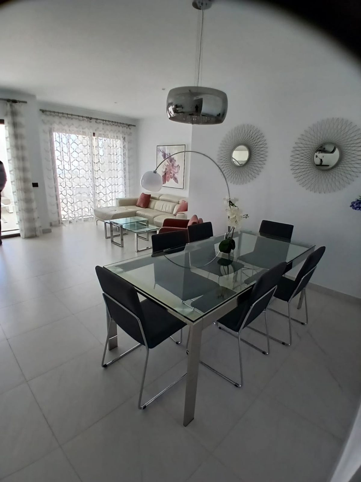 Appartement te koop in Estepona | 2 slaapkamers H5310025