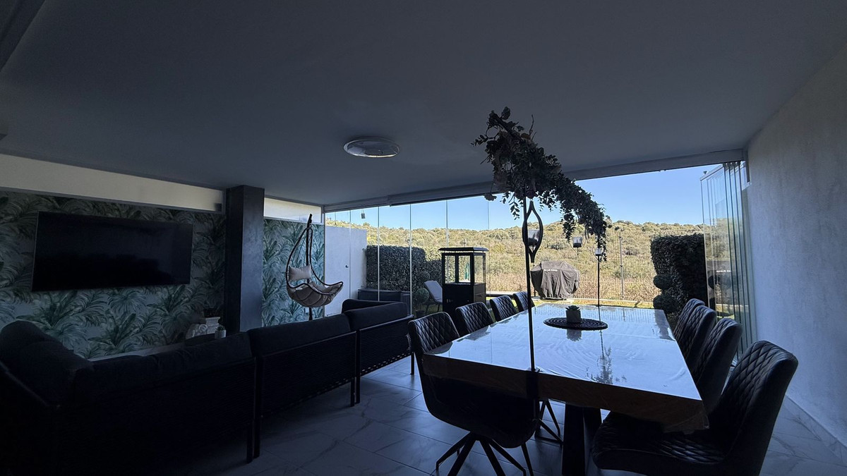 Appartement te koop in Estepona | 2 slaapkamers H5310859