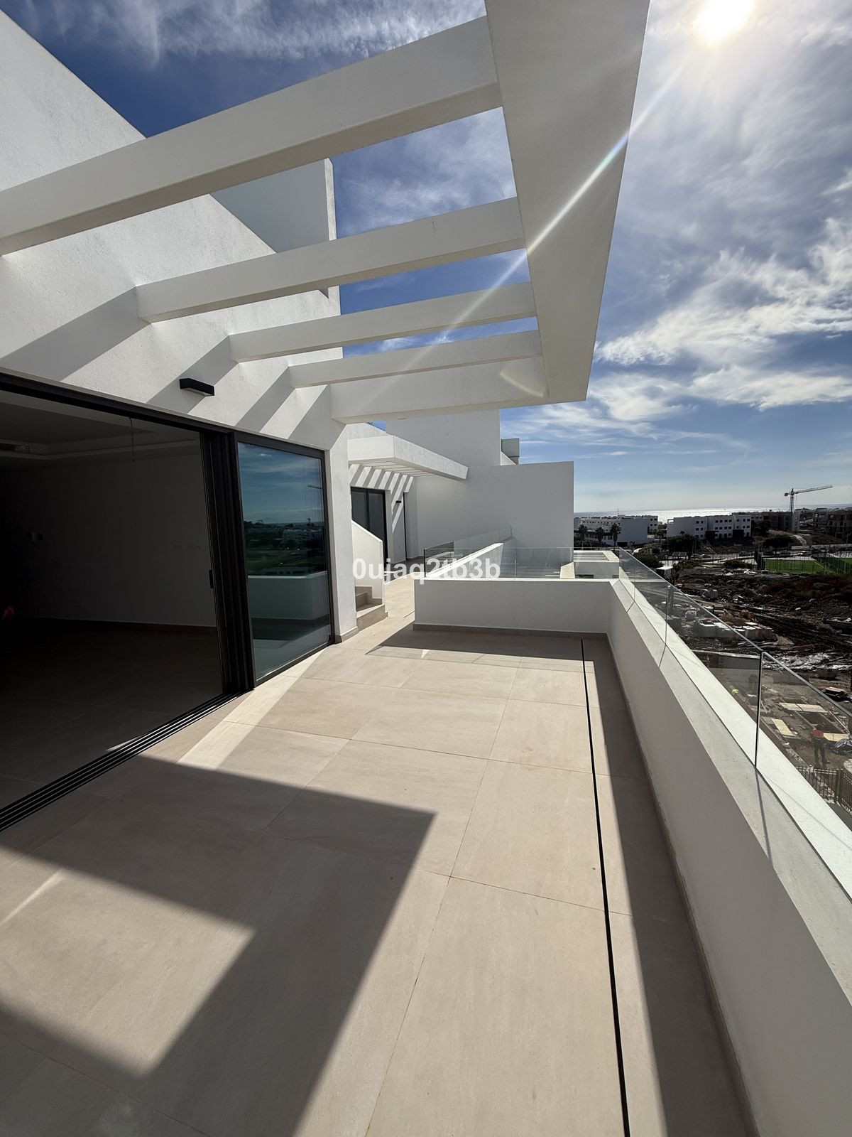 Penthouse te koop in Estepona | 3 slaapkamers H5310931