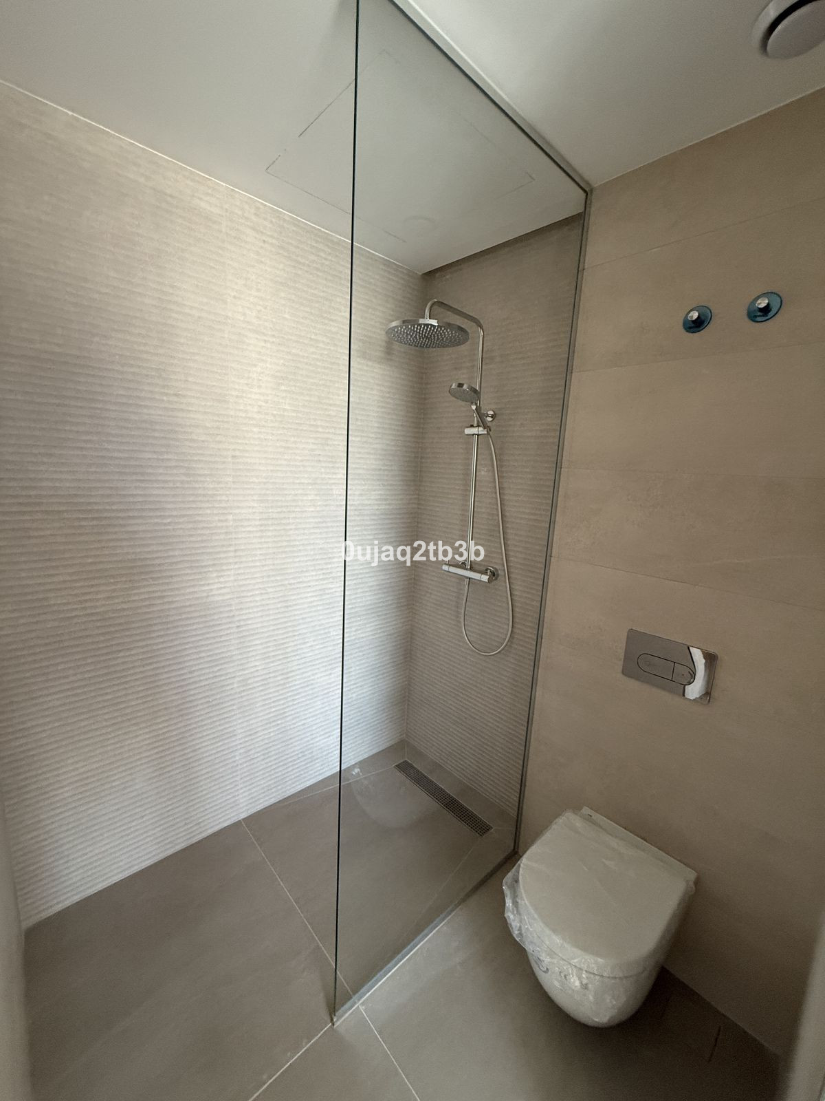 Penthouse te koop in Estepona | 3 slaapkamers H5310931