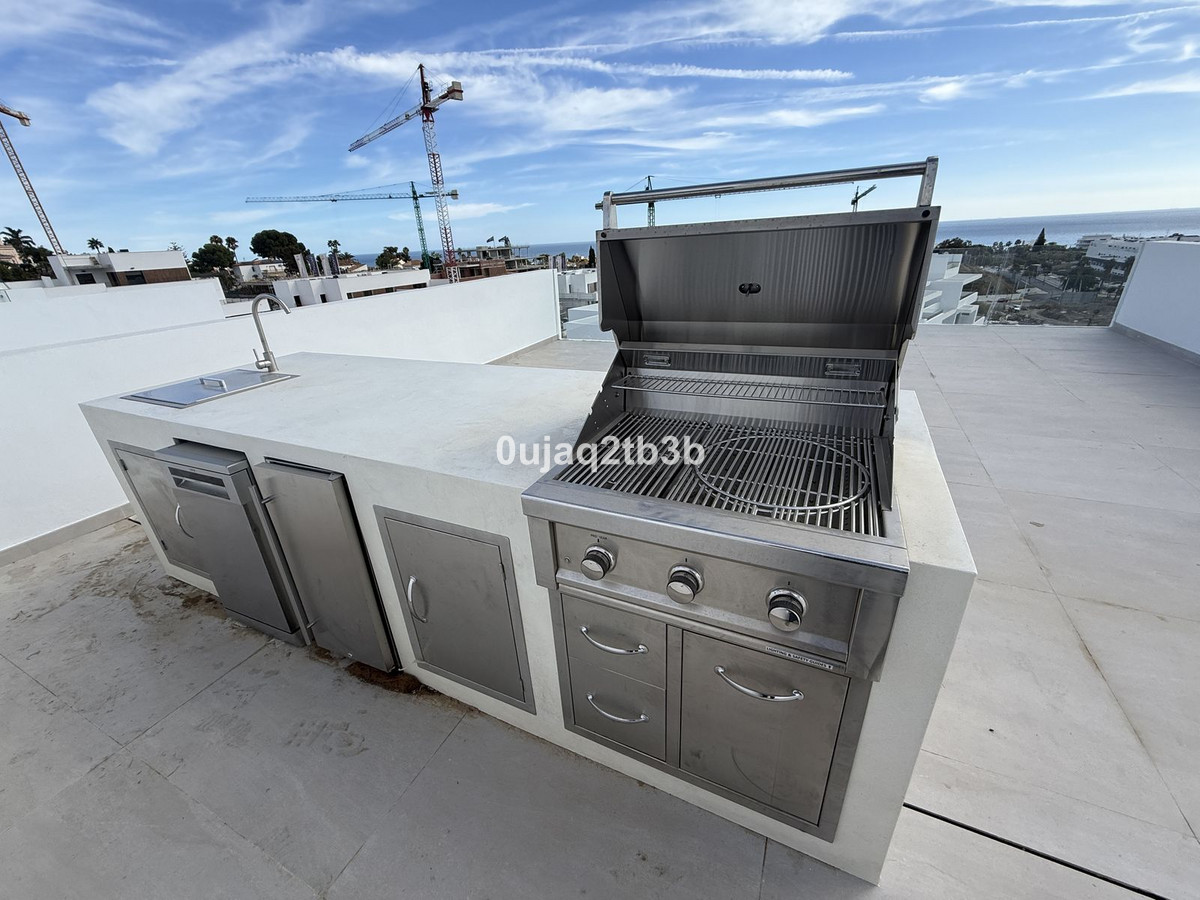 Penthouse te koop in Estepona | 2 slaapkamers H5310937