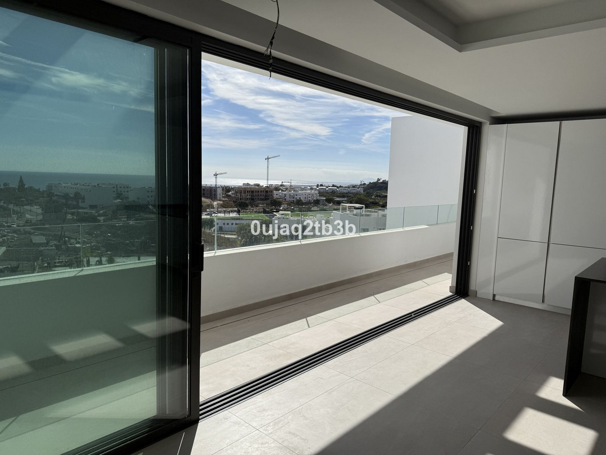 Penthouse te koop in Estepona | 2 slaapkamers H5310937