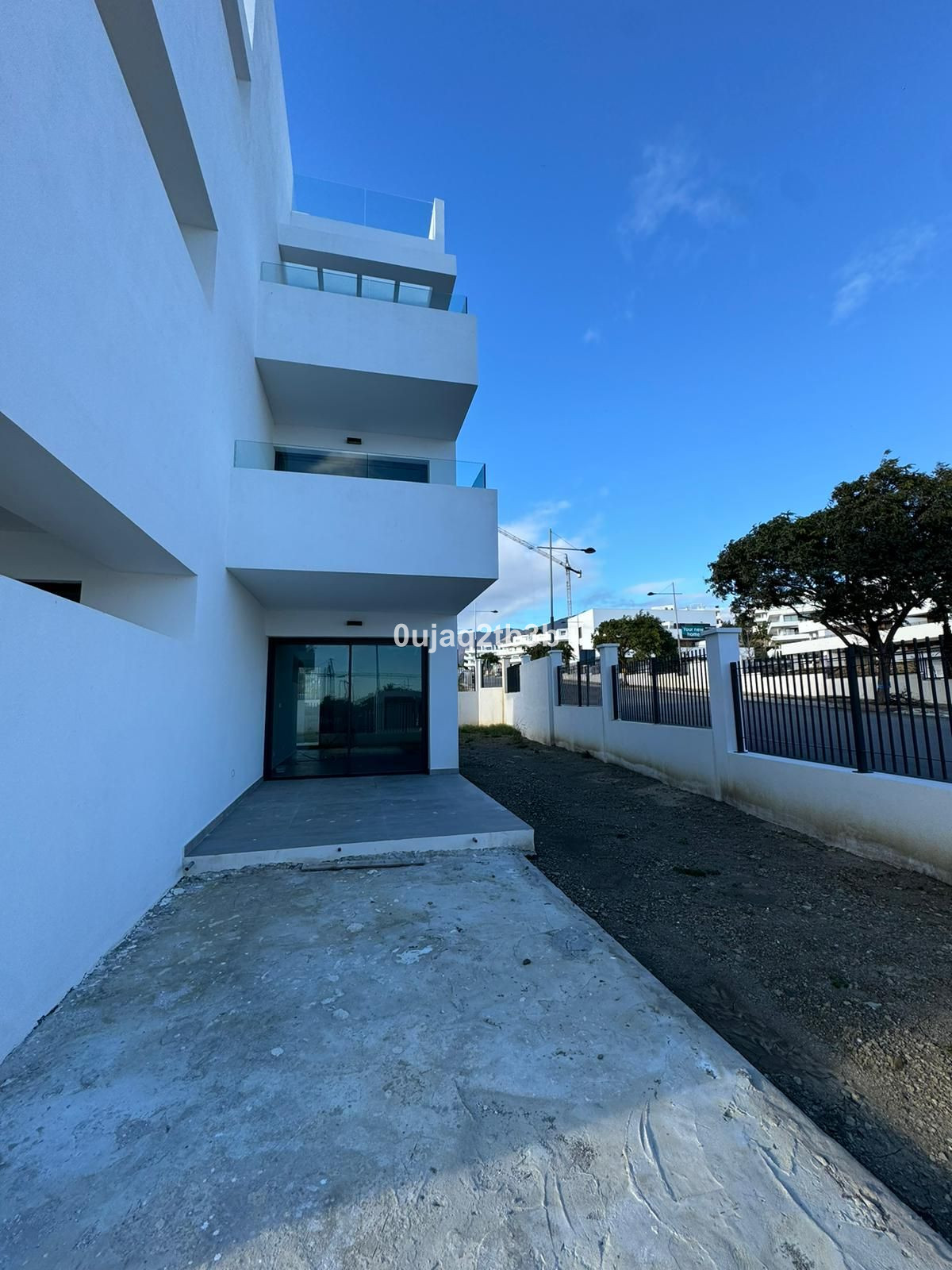 Appartement te koop in Estepona | 3 slaapkamers H5310946