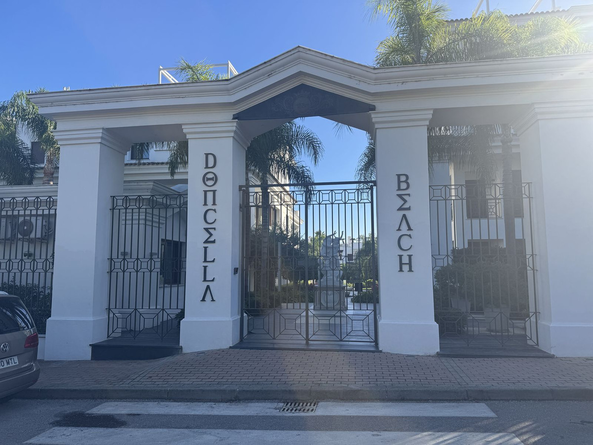 Appartement te koop in Estepona | 2 slaapkamers H5311330