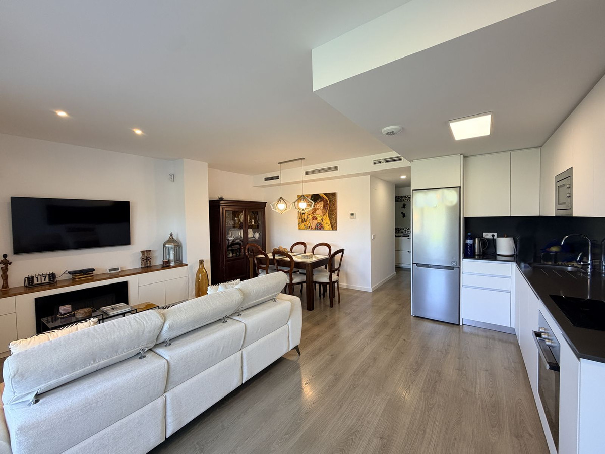 Appartement te koop in Estepona | 3 slaapkamers H5311762