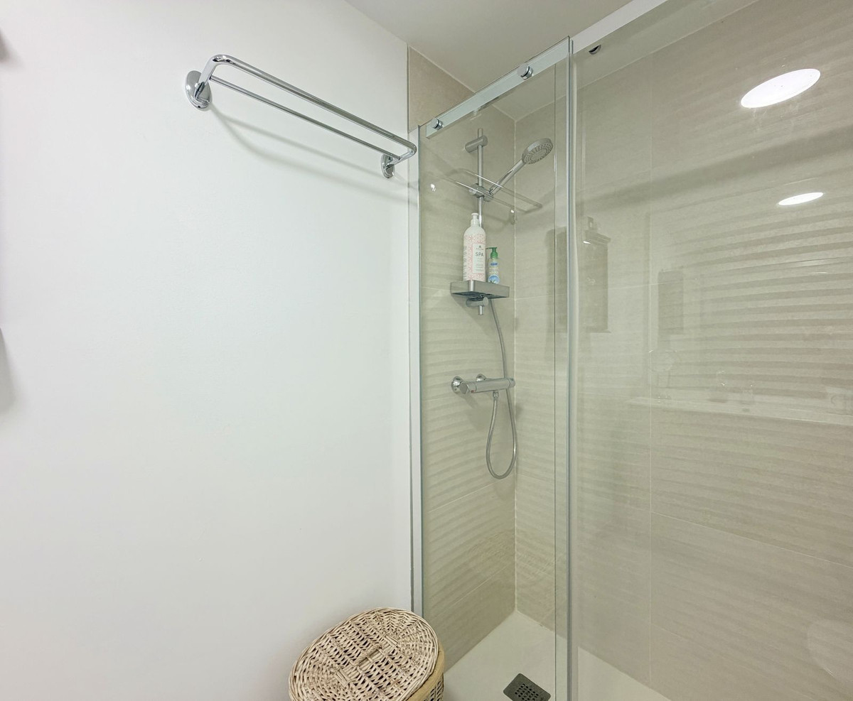 Appartement te koop in Estepona | 3 slaapkamers H5311762