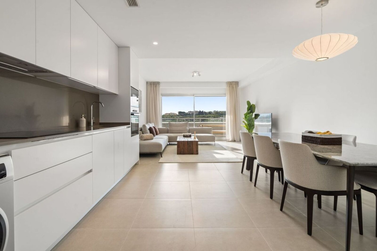 Appartement te koop in Estepona | 2 slaapkamers H5314534