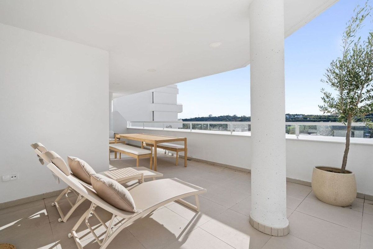 Appartement te koop in Estepona | 2 slaapkamers H5314534