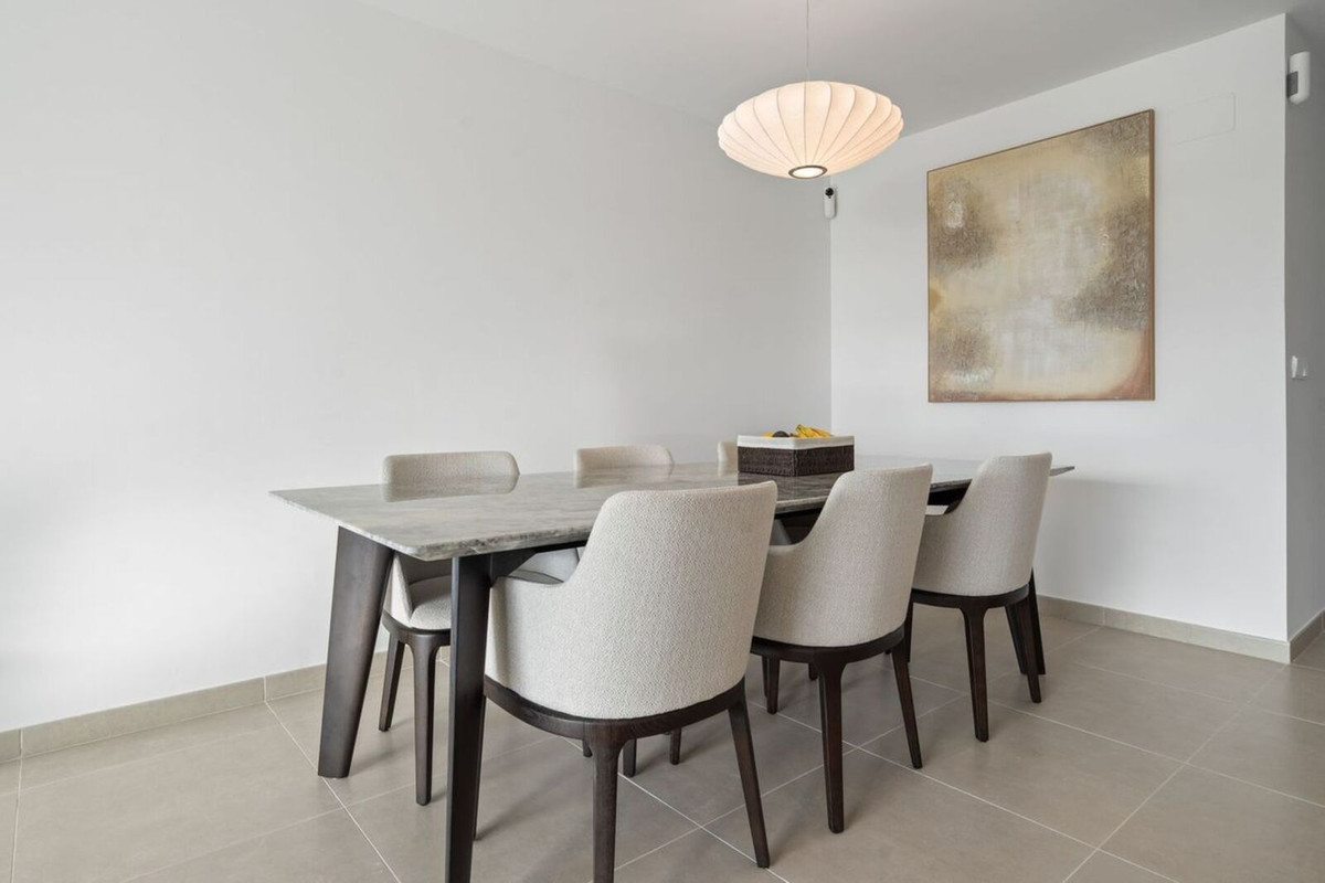 Appartement te koop in Estepona | 2 slaapkamers H5314534