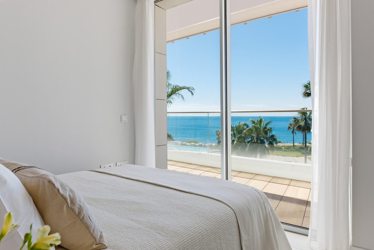 Penthouse te koop in Estepona | 3 slaapkamers H5314618