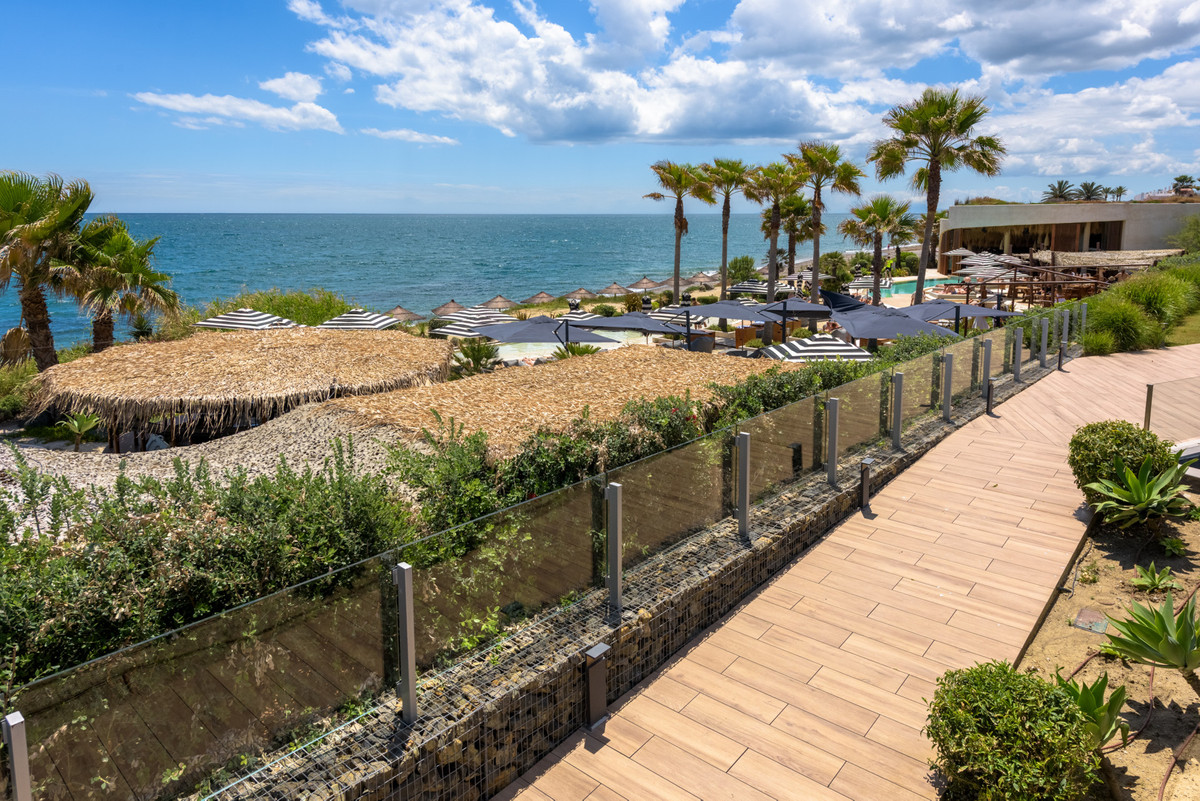 Penthouse te koop in Estepona | 3 slaapkamers H5314618