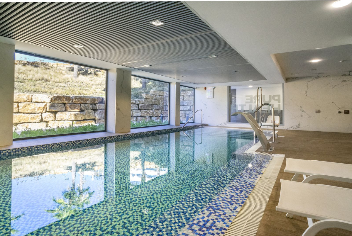 Appartement te koop in Estepona | 2 slaapkamers H5315164