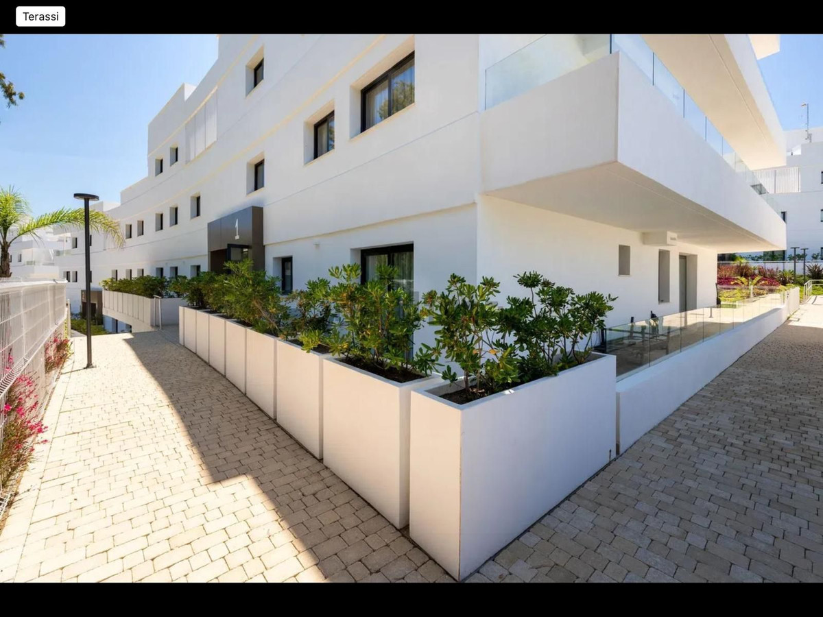 Appartement te koop in Estepona | 2 slaapkamers H5316784