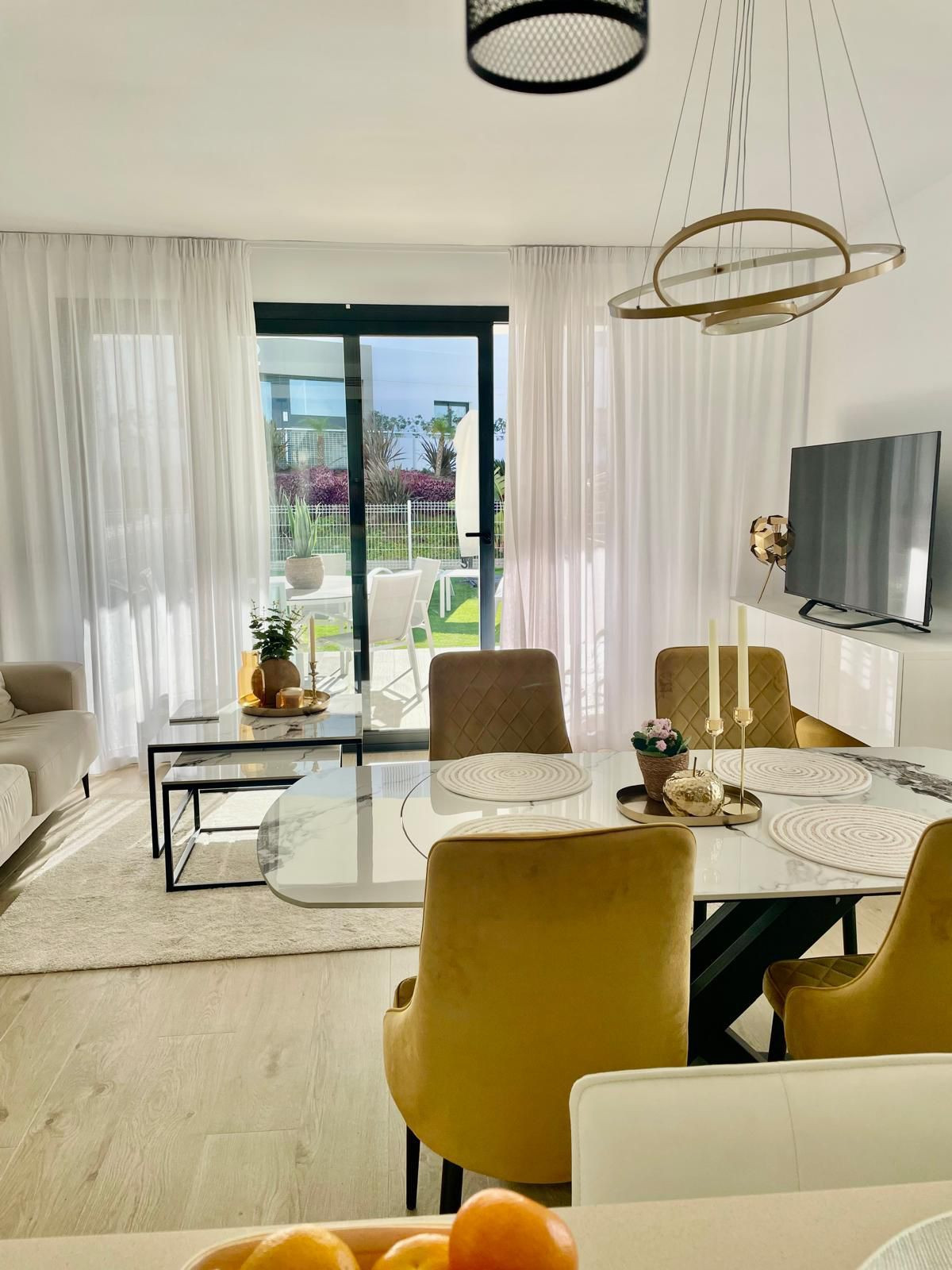 Appartement te koop in Estepona | 2 slaapkamers H5316784