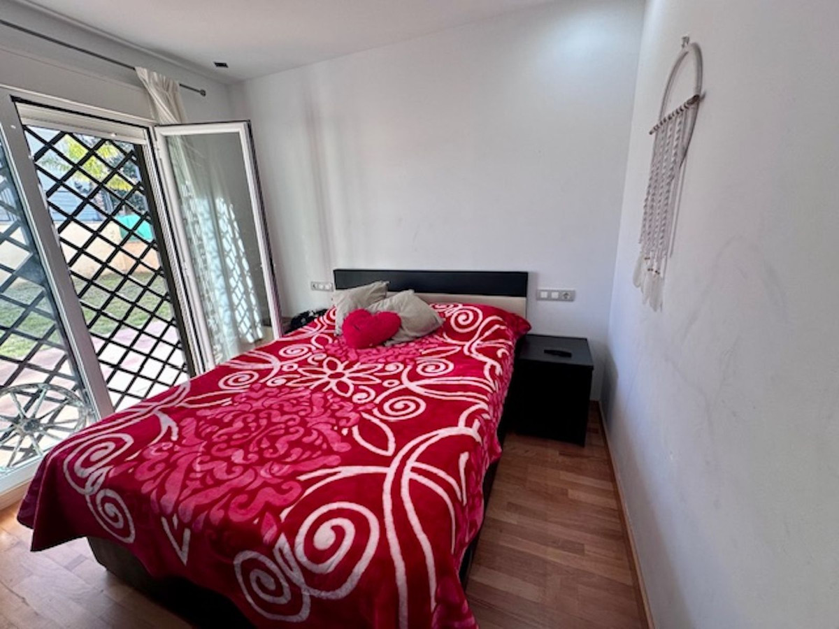 Appartement te koop in Estepona | 3 slaapkamers H5316994