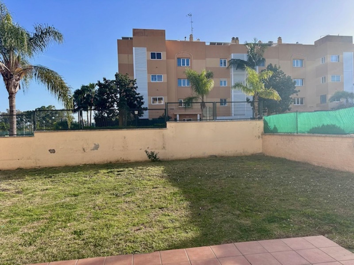 Appartement te koop in Estepona | 3 slaapkamers H5316994