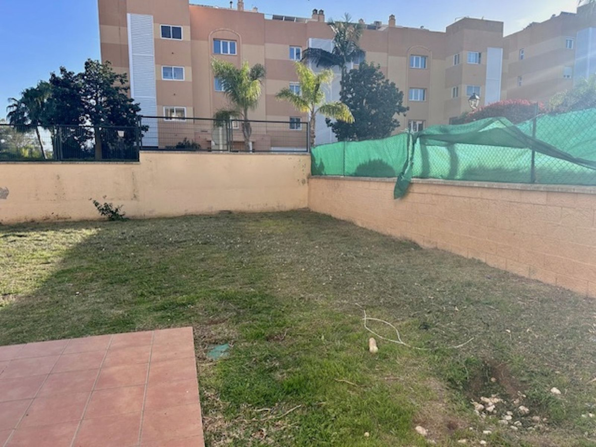 Appartement te koop in Estepona | 3 slaapkamers H5316994