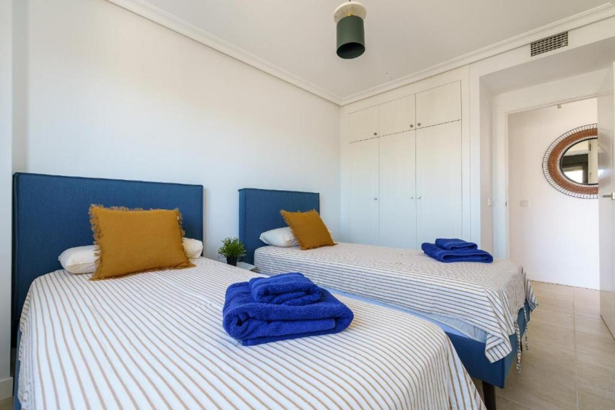 Penthouse te koop in Estepona | 2 slaapkamers H5317012
