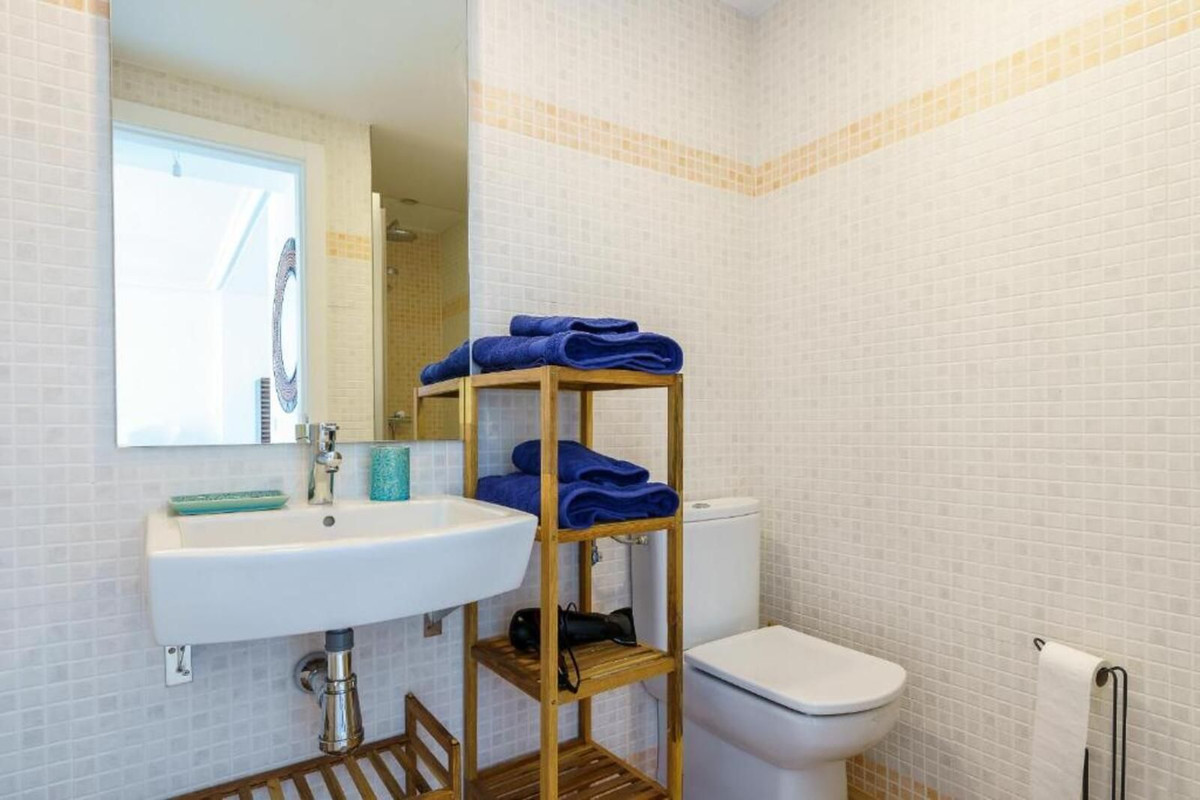 Penthouse te koop in Estepona | 2 slaapkamers H5317012