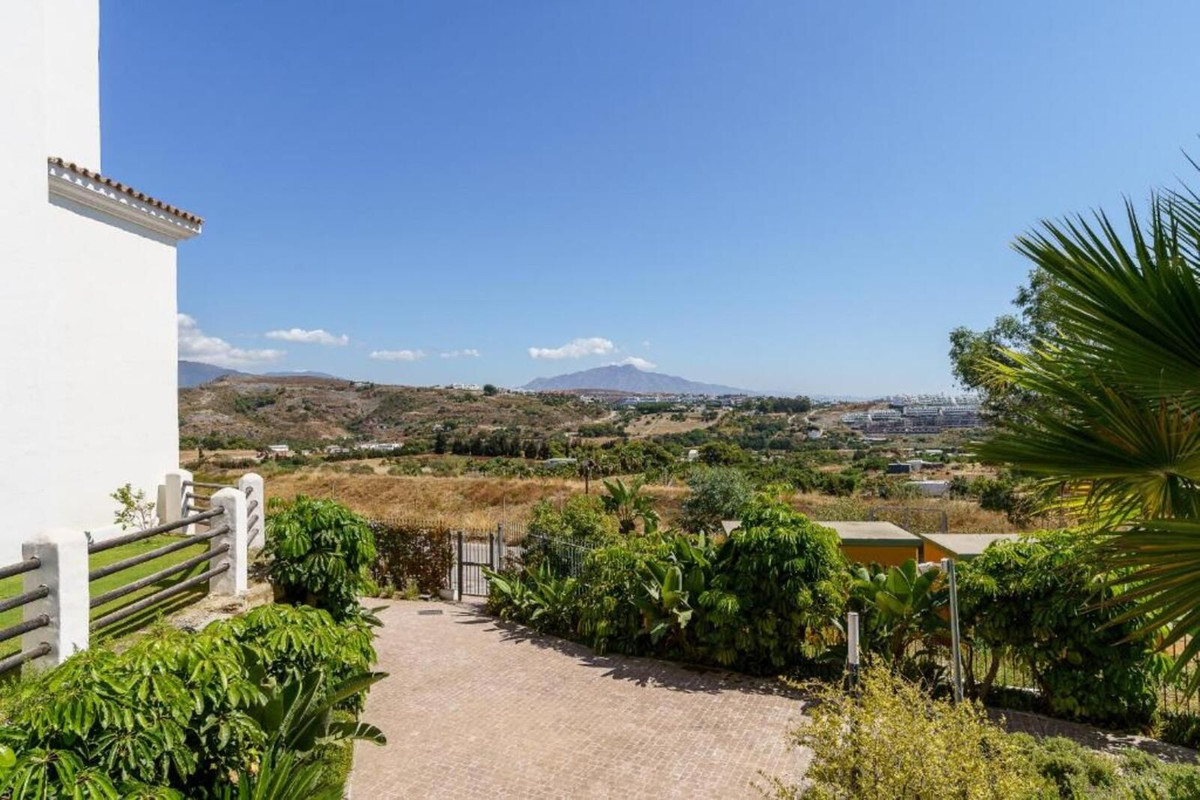 Penthouse te koop in Estepona | 2 slaapkamers H5317012