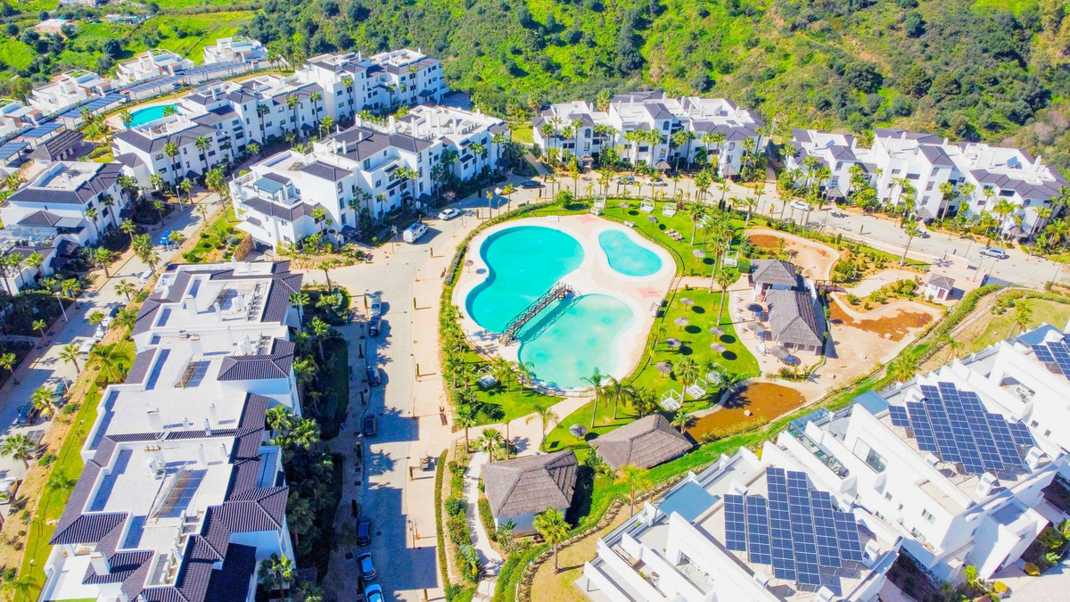 Appartement te koop in Estepona | 4 slaapkamers H5317387