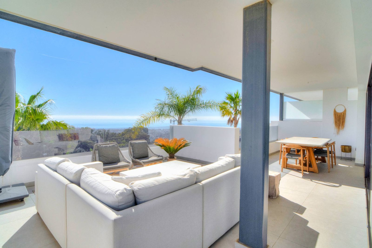 Appartement te koop in Estepona | 4 slaapkamers H5317387