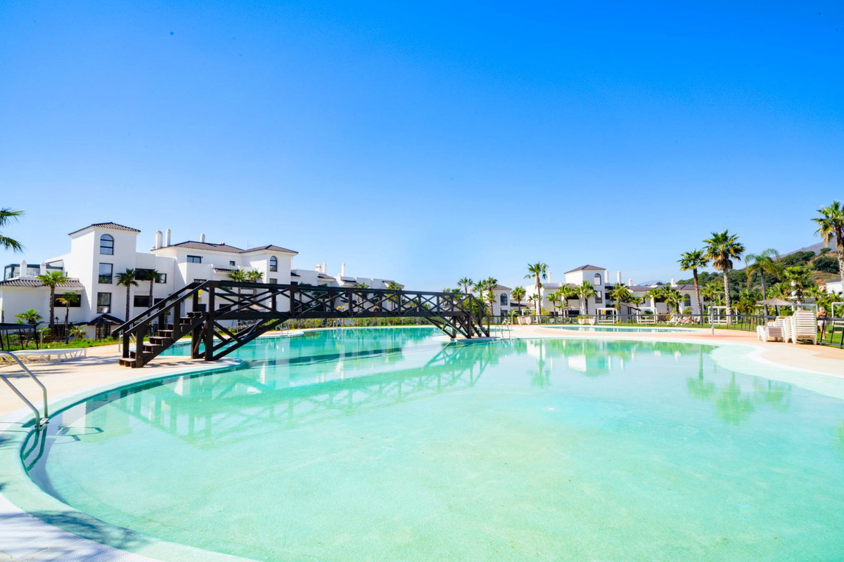 Appartement te koop in Estepona | 4 slaapkamers H5317387