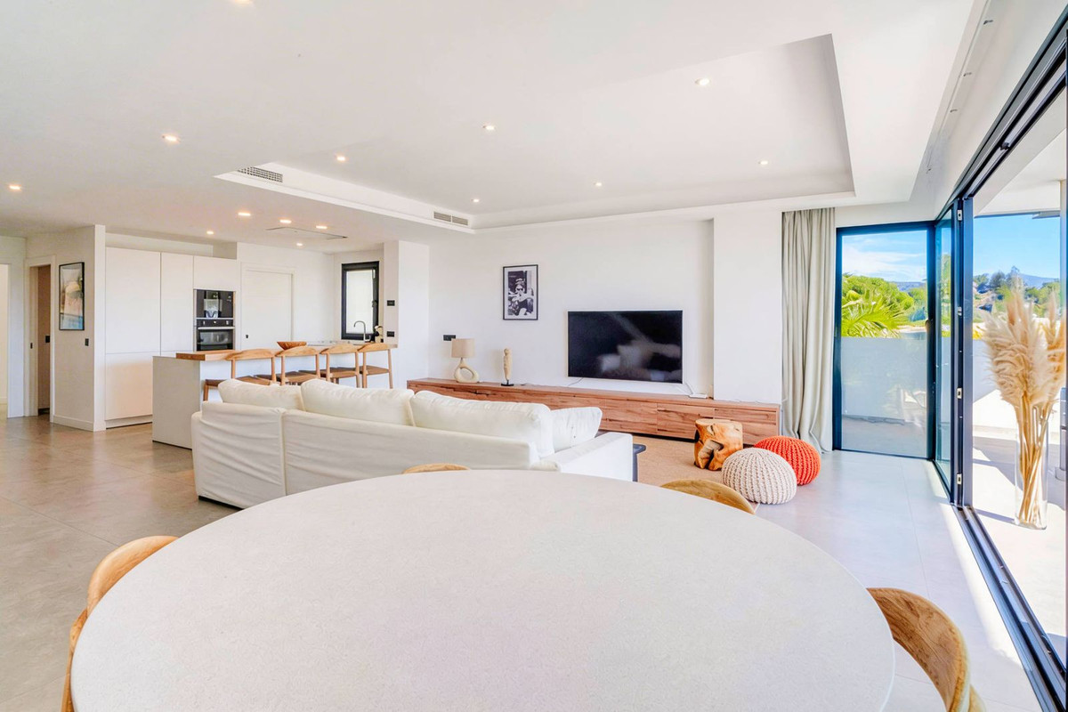 Appartement te koop in Estepona | 4 slaapkamers H5317387