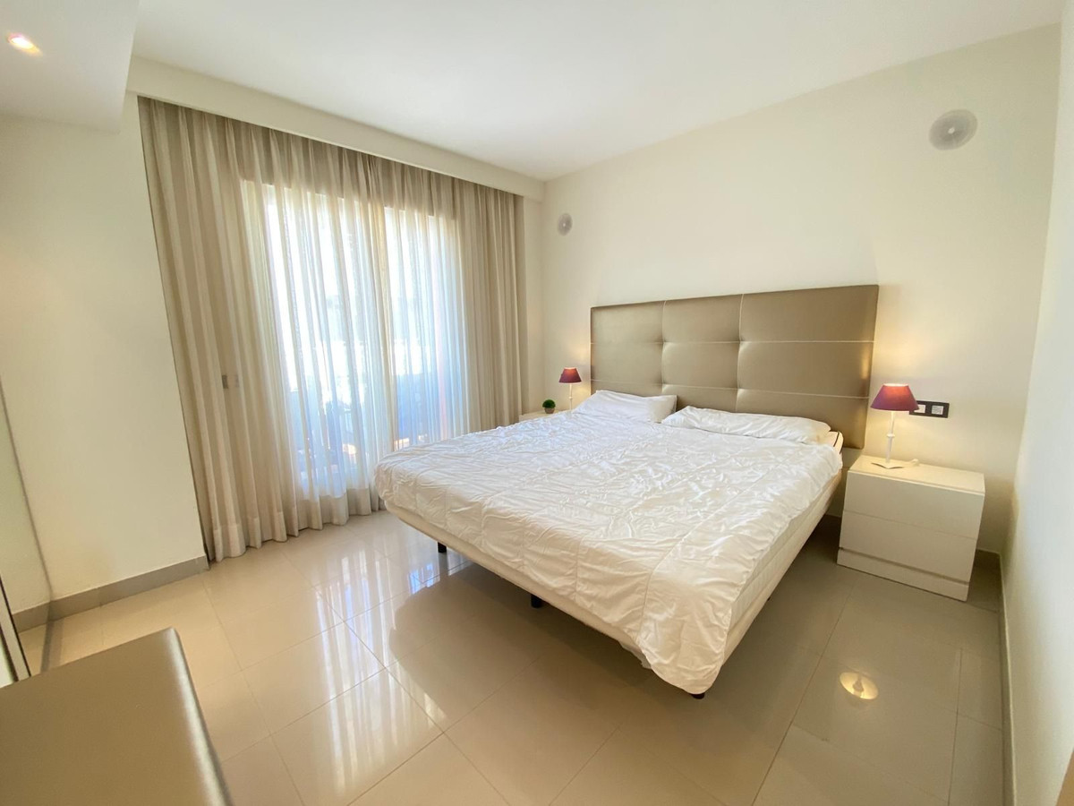 Appartement te koop in Estepona | 2 slaapkamers H5318218