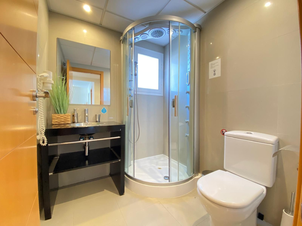 Appartement te koop in Estepona | 2 slaapkamers H5318218