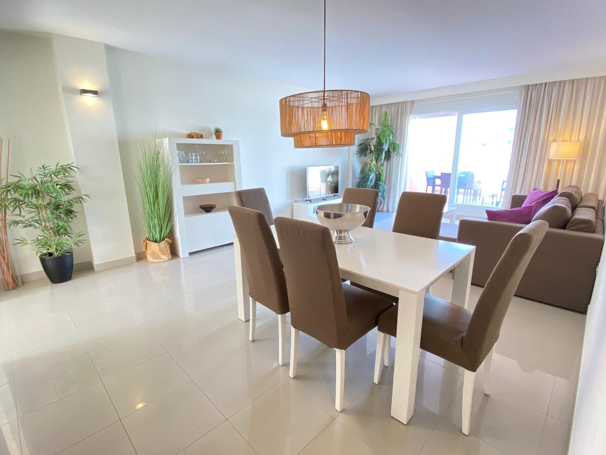 Appartement te koop in Estepona | 2 slaapkamers H5318218